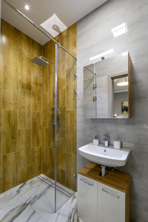 Golden Cage Premium Central Apartment 부다페스트 외부 사진